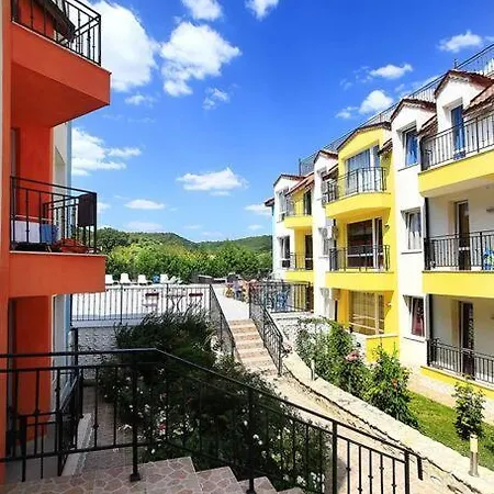 Modern Delux In Flowers&pool Private Complex Lejlighed Balchik