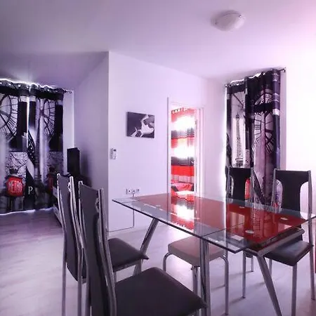 Modern Delux In Flowers&pool Private Complex *