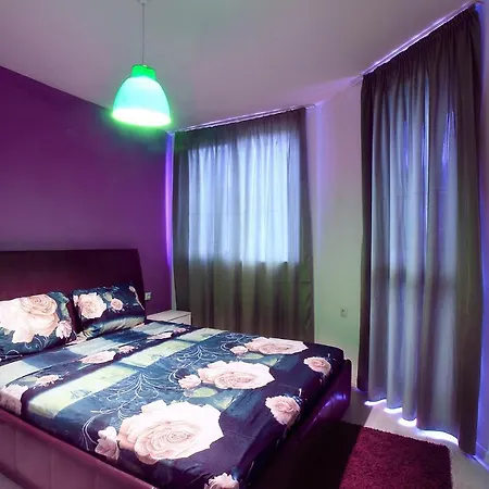 Modern Delux In Flowers&pool Private Complex Balchik
