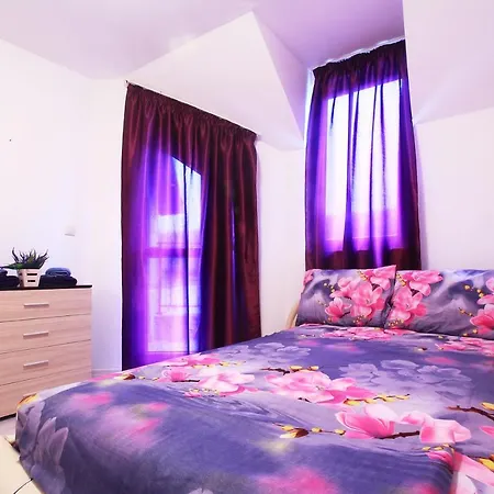 Lejlighed Modern Delux In Flowers&pool Private Complex