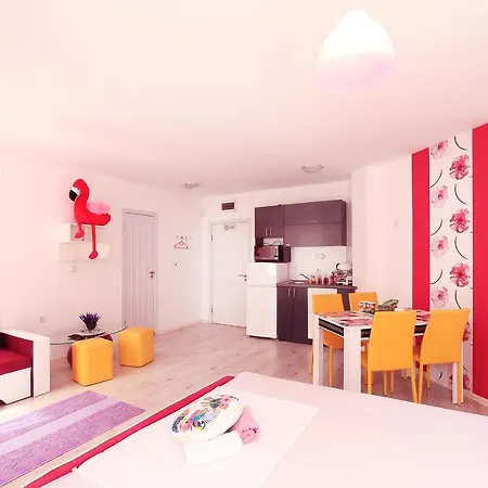 Modern Delux In Flowers&pool Private Complex Lejlighed *