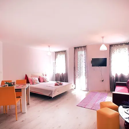 Lejlighed Modern Delux In Flowers&pool Private Complex *