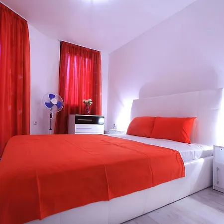 Lejlighed Modern Delux In Flowers&pool Private Complex Balchik