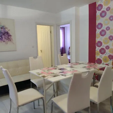 Lejlighed Modern Delux In Flowers&pool Private Complex Balchik