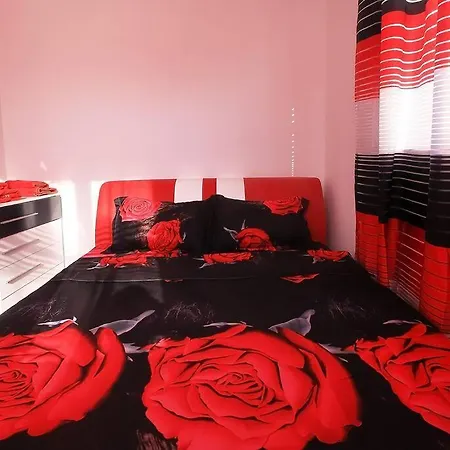 Modern Delux In Flowers&pool Private Complex
