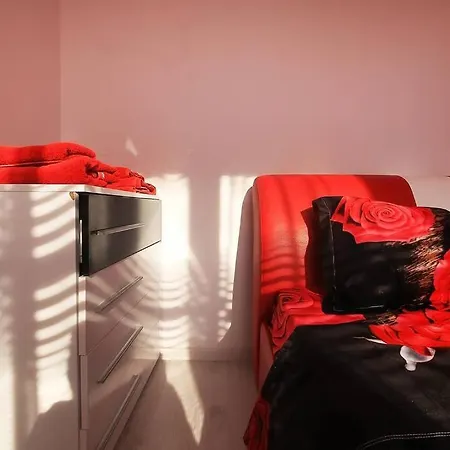 Apartament Modern Delux In Flowers&pool Private Complex