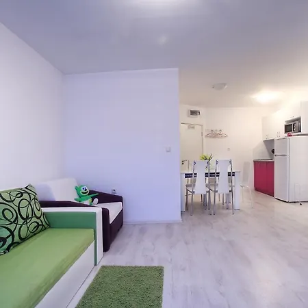 Modern Delux In Flowers&pool Private Complex *