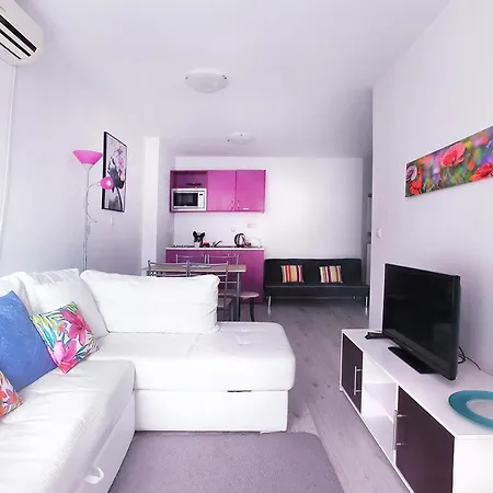 Modern Delux In Flowers&pool Private Complex Apartament Balcic