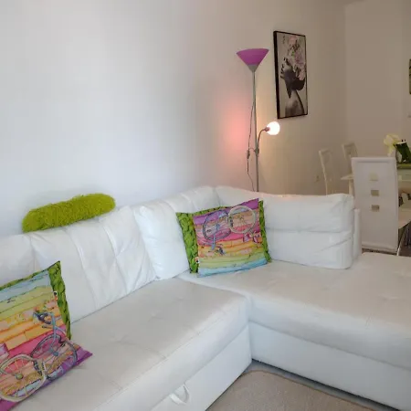 Modern Delux In Flowers&pool Private Complex